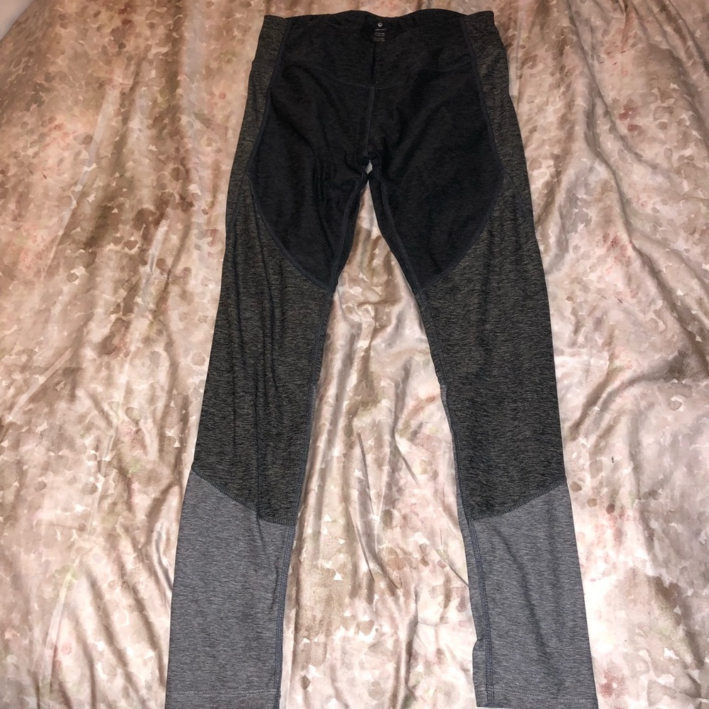 Gray Activewear Leggings